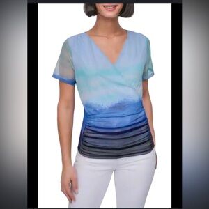DKNY NWT Blue Ombre  Printed Mesh Surplice Lined Top Blouse size L.